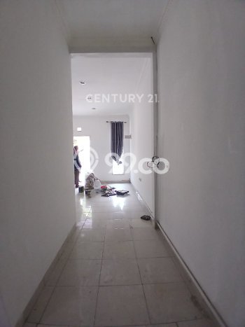 Jual Rumah Minimalis Bagus Punya 2 KT di Karawaci Tangerang SHM Jual Rumah Minimalis Bagus Punya 2 KT di Karawaci Tangerang SHM