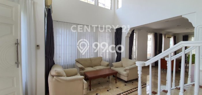 Hunian Mewah LB 240m2 Siap Huni Desain Elegan di Lippo Karawaci, Tangerang Hunian Mewah LB 240m2 Siap Huni Desain Elegan di Lippo Karawaci, Tangerang