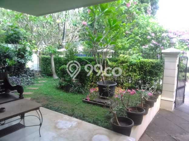 Rumah Mewah LB 600m2 Siap Pakai Desain Elegan di Pondok Indah, Jakarta Selatan Rumah Mewah LB 600m2 Siap Pakai Desain Elegan di Pondok Indah, Jakarta Selatan