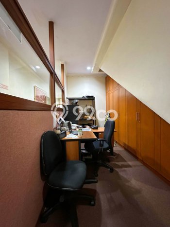 Ruko di Cipete, Luas 210m2m², Pusat Komersial, Jalan Utama Ruko di Cipete, Luas 210m2m², Pusat Komersial, Jalan Utama