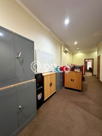 Ruko di Cipete, Luas 210m2m², Pusat Komersial, Jalan Utama Ruko di Cipete, Luas 210m2m², Pusat Komersial, Jalan Utama
