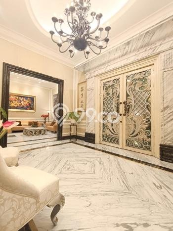 Best Deal Hunian Mewah Ideal dan Luas di Menteng, Jakarta Pusat Best Deal Hunian Mewah Ideal dan Luas di Menteng, Jakarta Pusat