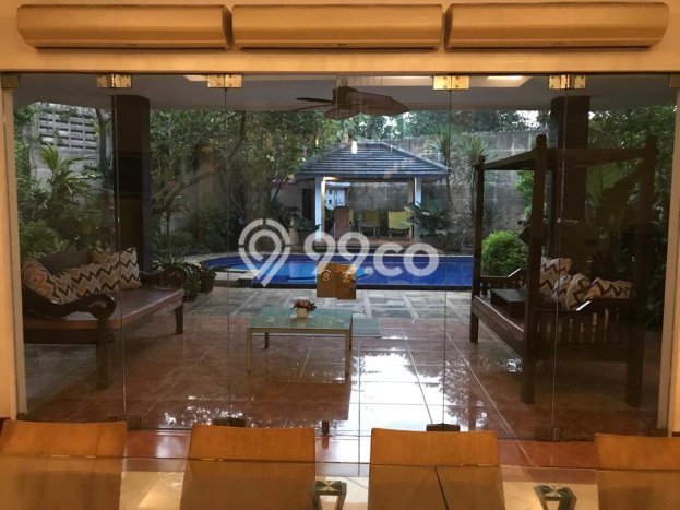 Rumah Luxury Modern Siap Huni di Bintaro Jakarta Selatan Rumah Luxury Modern Siap Huni di Bintaro Jakarta Selatan