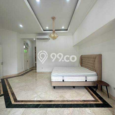 Dijual Rumah Mewah Elegan Dengan View Eksklusif di Pondok Indah, Jakarta Selatan Dijual Rumah Mewah Elegan Dengan View Eksklusif di Pondok Indah, Jakarta Selatan