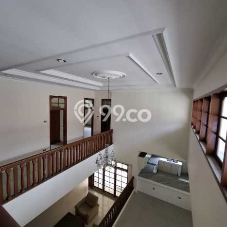 Rumah Elit LB 400m2 Siap Huni Desain Elegan di Pondok Indah, Jakarta Selatan Rumah Elit LB 400m2 Siap Huni Desain Elegan di Pondok Indah, Jakarta Selatan