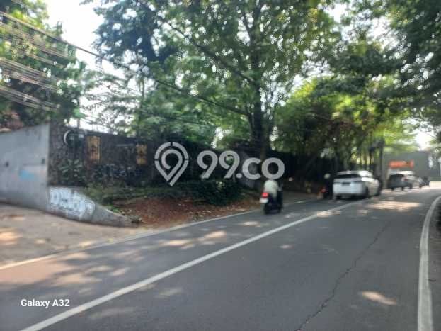 Hunian Elit LB 512m2 Siap Pakai Desain Elegan di Lebak Bulus, Jakarta Selatan Hunian Elit LB 512m2 Siap Pakai Desain Elegan di Lebak Bulus, Jakarta Selatan