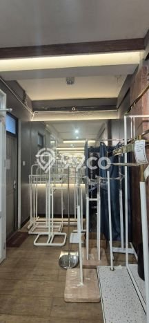Untuk Dijual Ruko di Serpong Tangerang Selatan LT 223m2 / LB 335m2 Untuk Dijual Ruko di Serpong Tangerang Selatan LT 223m2 / LB 335m2