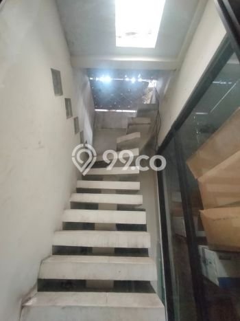 Ruko Dijual di Prime Area Tangerang Luas 170m2 Ruko Dijual di Prime Area Tangerang Luas 170m2