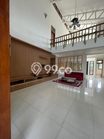 For Sale! Luxury House LT 768m2 Desain Modern di Pondok Indah For Sale! Luxury House LT 768m2 Desain Modern di Pondok Indah