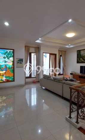 Jual Rumah Luas Elegan Dengan View Cantik di Pluit, Jakarta Utara Jual Rumah Luas Elegan Dengan View Cantik di Pluit, Jakarta Utara