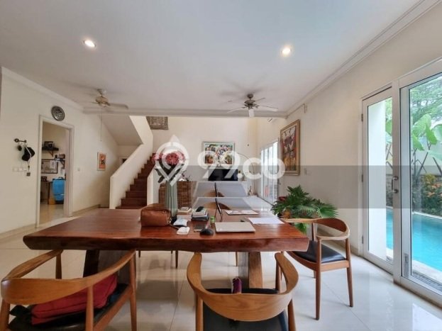 Jual Rumah Luas Elegan Dengan View Cantik di Alam Sutera, Tangerang Jual Rumah Luas Elegan Dengan View Cantik di Alam Sutera, Tangerang