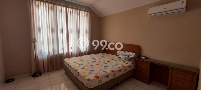 Rumah Elit LB 216m2 Siap Huni Desain Elegan di Alam Sutera, Tangerang Rumah Elit LB 216m2 Siap Huni Desain Elegan di Alam Sutera, Tangerang