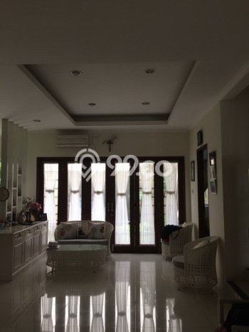 Dijual Rumah Mewah Elegan Dengan View Eksklusif di Alam Sutera, Tangerang Dijual Rumah Mewah Elegan Dengan View Eksklusif di Alam Sutera, Tangerang