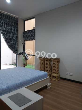 Disewakan! Rumah 4 Kamar Tidur &
3 Kamar Mandi di BSD City, Tangerang Disewakan! Rumah 4 Kamar Tidur &
3 Kamar Mandi di BSD City, Tangerang