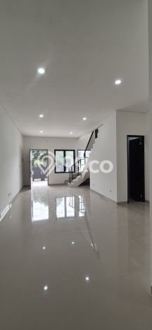 Rumah Minimalis 4 KT di Serpong Villa Melati Mas Tangerang Selatan Unfurnished Rumah Minimalis 4 KT di Serpong Villa Melati Mas Tangerang Selatan Unfurnished
