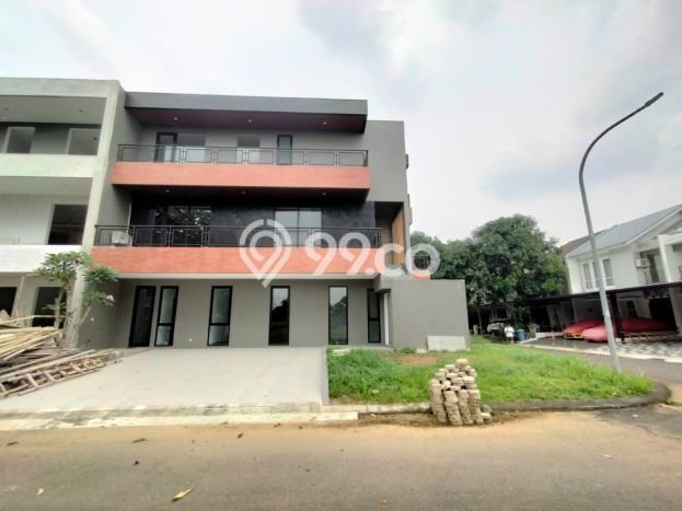Hunian Mewah LB 500m2 Siap Huni Desain Elegan di Alam Sutera, Tangerang Hunian Mewah LB 500m2 Siap Huni Desain Elegan di Alam Sutera, Tangerang