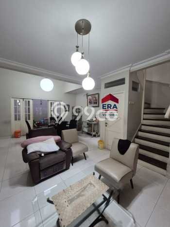 Rumah Elit Modern Siap Huni di Bintaro Tangerang Selatan Rumah Elit Modern Siap Huni di Bintaro Tangerang Selatan