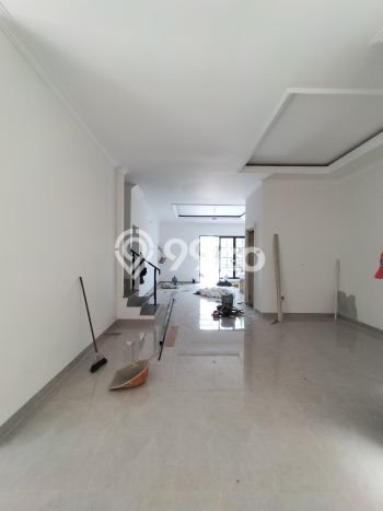 Rumah Mewah LB 230m2 Siap Pakai Desain Elegan di BSD Residence One, Tangerang Rumah Mewah LB 230m2 Siap Pakai Desain Elegan di BSD Residence One, Tangerang