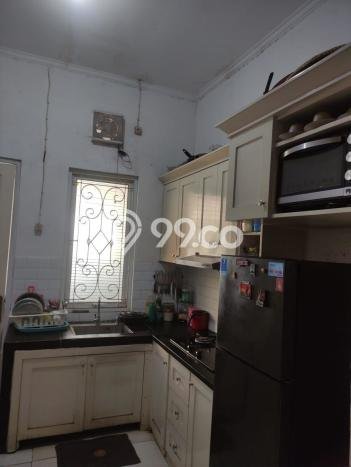 Rumah Luas Asri 2 KT Siap Huni di Jelupang Tangerang Rumah Luas Asri 2 KT Siap Huni di Jelupang Tangerang