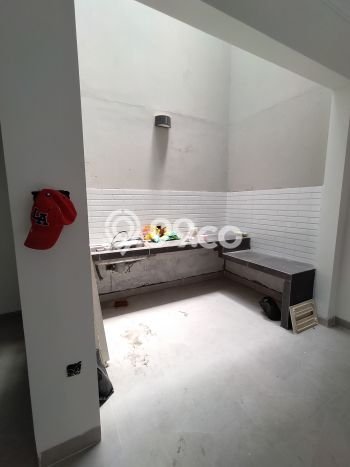 Rumah Mewah LB 230m2 Siap Pakai Desain Elegan di BSD Residence One, Tangerang Rumah Mewah LB 230m2 Siap Pakai Desain Elegan di BSD Residence One, Tangerang