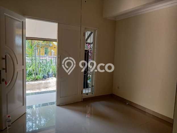 Jual Rumah Luas Elegan Dengan View Eksklusif di BSD City, Tangerang Jual Rumah Luas Elegan Dengan View Eksklusif di BSD City, Tangerang