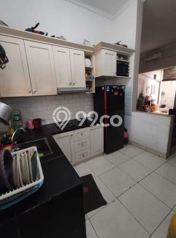 Rumah Luas Asri 2 KT Siap Huni di Jelupang Tangerang Rumah Luas Asri 2 KT Siap Huni di Jelupang Tangerang
