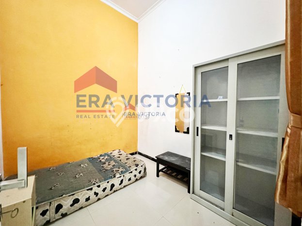 Rumah Asri di Lowokwaru, 6 KM, Luas 196m2m² Bangunan 180m2m² Rumah Asri di Lowokwaru, 6 KM, Luas 196m2m² Bangunan 180m2m²