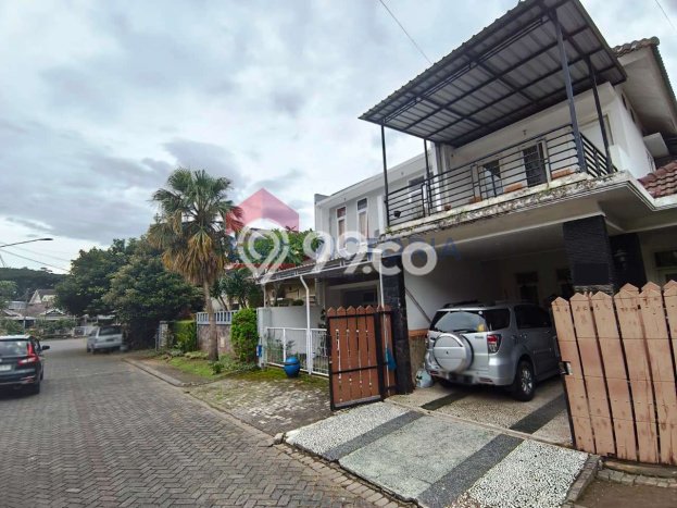 Rumah Minimalis 4 KT LT 135m2 di Araya Rumah Minimalis 4 KT LT 135m2 di Araya