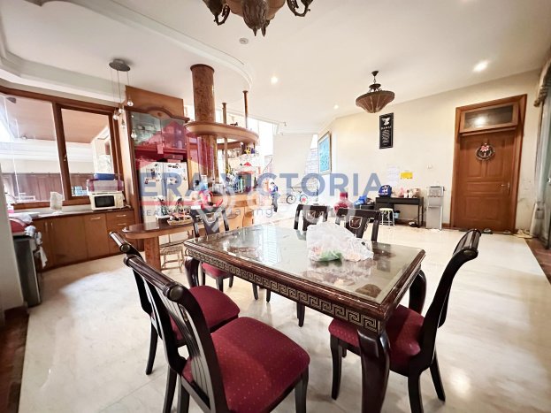 BEST PRICE! Rumah Premium di , Luas 700m2m² LB 500m2m² BEST PRICE! Rumah Premium di , Luas 700m2m² LB 500m2m²