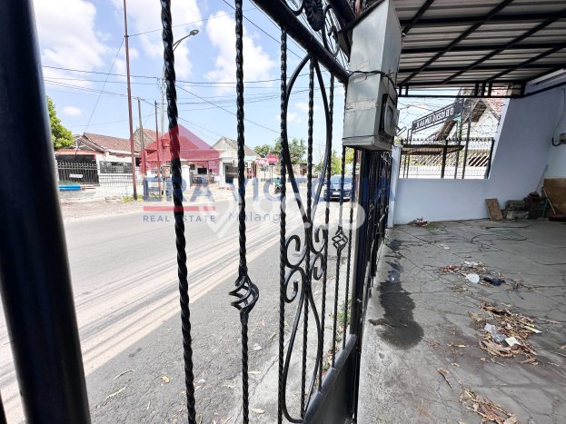 INVESTASI CERDAS! Ruko di Blimbing, Luas 150m2m², Area Bisnis INVESTASI CERDAS! Ruko di Blimbing, Luas 150m2m², Area Bisnis