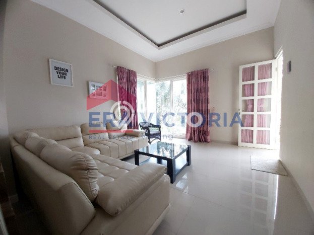 Dijual Cepat Rumah Bagus Siap Huni LB 290m2 di Batu, Batu Dijual Cepat Rumah Bagus Siap Huni LB 290m2 di Batu, Batu