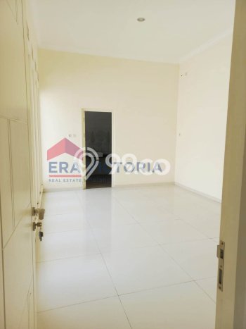 Rumah Luxury Modern Tanpa Renovasi di Tidar Malang Rumah Luxury Modern Tanpa Renovasi di Tidar Malang