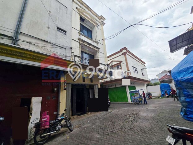 PRIME LOCATION! Ruko di Lowokwaru, Luas 201m2m², Kawasan Komersial, Lokasi Premium PRIME LOCATION! Ruko di Lowokwaru, Luas 201m2m², Kawasan Komersial, Lokasi Premium