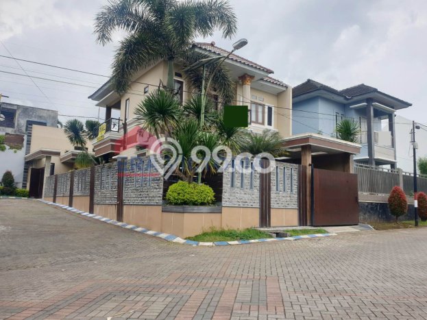 Hunian Eksklusif Siap Huni LT 230m2 di Batu, Batu Hunian Eksklusif Siap Huni LT 230m2 di Batu, Batu