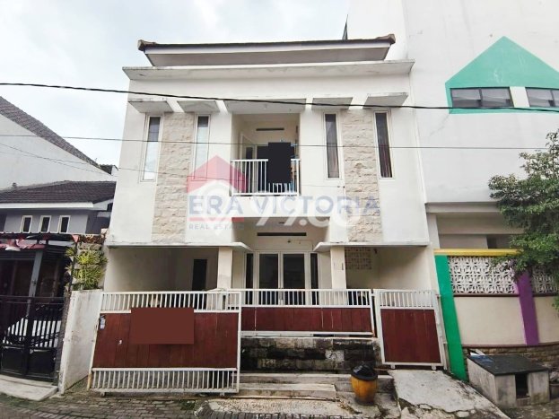 Dijual Cepat Rumah Favorit Siap Huni LB 180m2 di Lowokwaru, Malang Dijual Cepat Rumah Favorit Siap Huni LB 180m2 di Lowokwaru, Malang