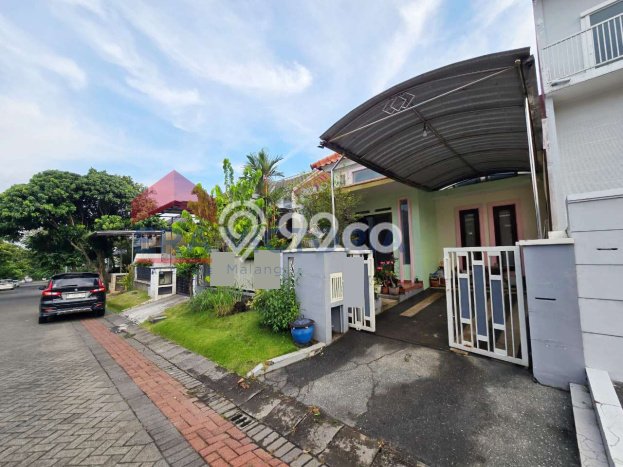 Disewakan! Rumah 2 Kamar Tidur &
1 Kamar Mandi di Tidar, Malang Disewakan! Rumah 2 Kamar Tidur &
1 Kamar Mandi di Tidar, Malang
