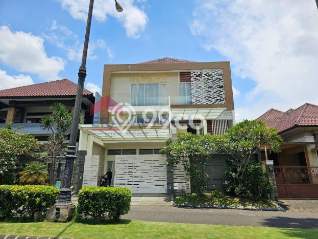 Rumah Mewah LB 1000m2 Siap Huni Desain Elegan di Dieng, Malang Rumah Mewah LB 1000m2 Siap Huni Desain Elegan di Dieng, Malang