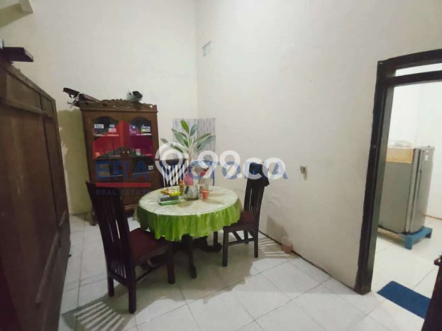 Hunian Cantik Modern Lb 250m2 di Pakis, Malang Hunian Cantik Modern Lb 250m2 di Pakis, Malang