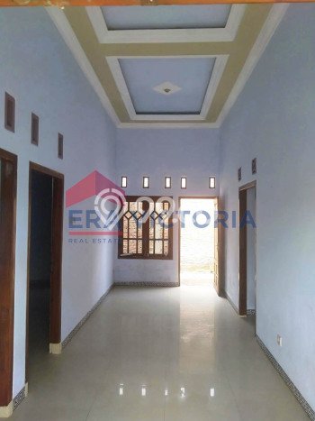 Hunian Strategis 3 KT LB 54m2 Kondisi Bagus di Kediri Hunian Strategis 3 KT LB 54m2 Kondisi Bagus di Kediri