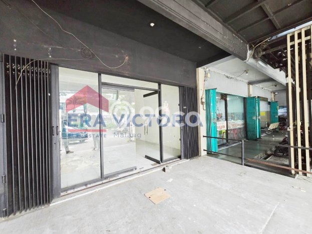 Ruko Kawasan , Luas 90m2m², Area Bisnis, Disewakan Ruko Kawasan , Luas 90m2m², Area Bisnis, Disewakan