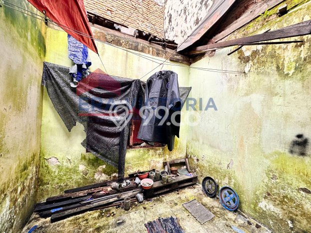 Ruko Bagus LT 107m2 LB 120m2 Dijual di Klojen Malang Ruko Bagus LT 107m2 LB 120m2 Dijual di Klojen Malang