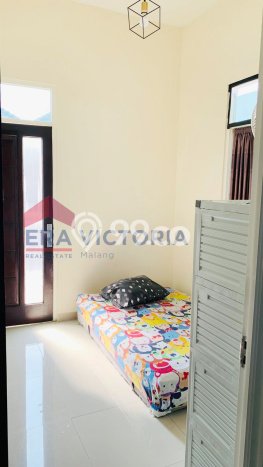 Rumah Area Strategis di Lowokwaru, Malang, Luas 92m2m² Bangunan 110m2m² Rumah Area Strategis di Lowokwaru, Malang, Luas 92m2m² Bangunan 110m2m²