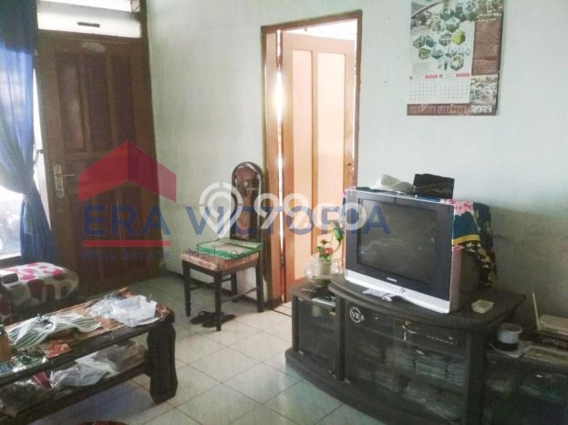 KESEMPATAN EMAS! Rumah di Klojen, Malang, Luas 139m2m² LB 250m2m² KESEMPATAN EMAS! Rumah di Klojen, Malang, Luas 139m2m² LB 250m2m²