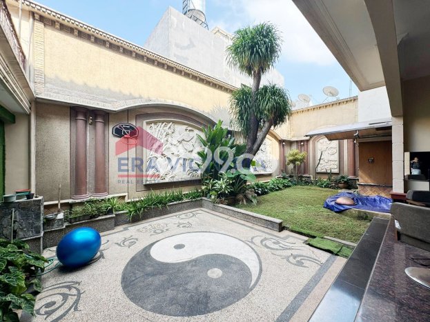 Rumah di , Dekat Stasiun, 4 KM, LT 540m2m² LB 432m2m² Rumah di , Dekat Stasiun, 4 KM, LT 540m2m² LB 432m2m²