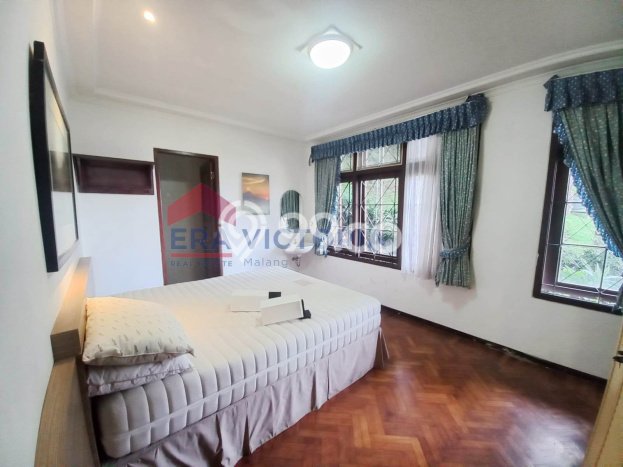 DIJUAL! Vila Kawasan , Area 1390m2m², Lokasi Strategis DIJUAL! Vila Kawasan , Area 1390m2m², Lokasi Strategis