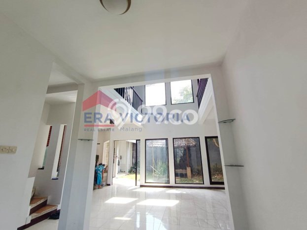 Rumah Bagus Siap Pakai Di Dau Luas 400m2 Lokasi Strategis Rumah Bagus Siap Pakai Di Dau Luas 400m2 Lokasi Strategis