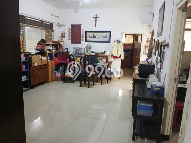 PRIME PROPERTY! Rumah area , 3 KT, Lingkungan Elite, LT 300m2m² LB 250m2m² PRIME PROPERTY! Rumah area , 3 KT, Lingkungan Elite, LT 300m2m² LB 250m2m²