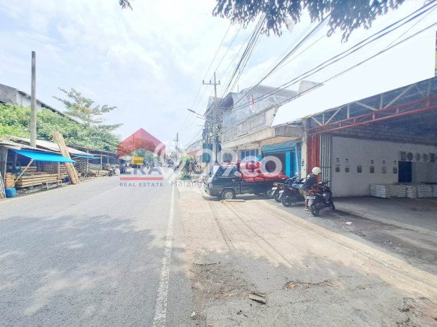 Gudang di Kedungkandang, Luas 240m2m², Kawasan Bisnis, Strategis Gudang di Kedungkandang, Luas 240m2m², Kawasan Bisnis, Strategis
