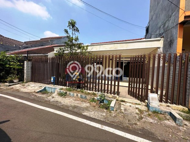 Jual Rumah Strategis Bagus Punya 2 KT di Klojen Malang SHM Jual Rumah Strategis Bagus Punya 2 KT di Klojen Malang SHM