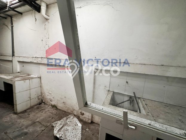 Disewakan Gudang komersial di Blimbing luas bangunan 686m2 Disewakan Gudang komersial di Blimbing luas bangunan 686m2